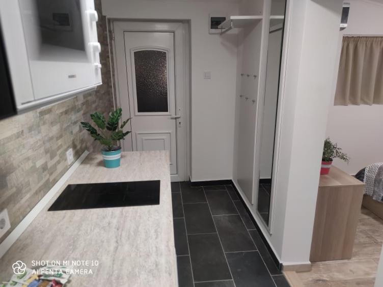 Fuered Apartmanhaz Appartement Balatonfüred Buitenkant foto