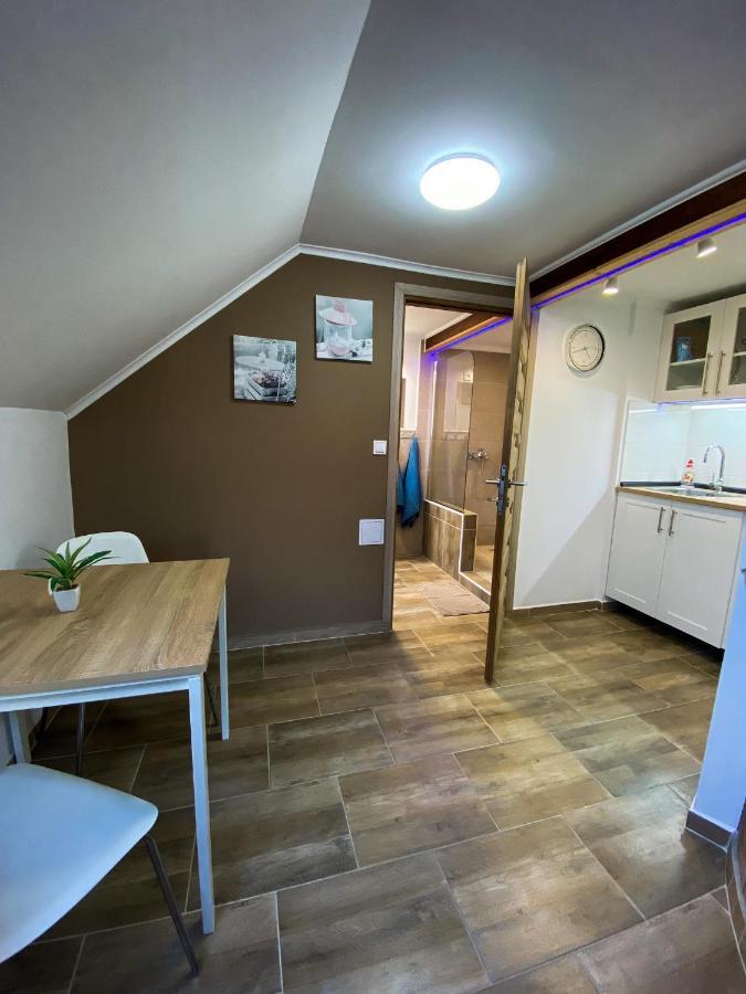 Fuered Apartmanhaz Appartement Balatonfüred Buitenkant foto